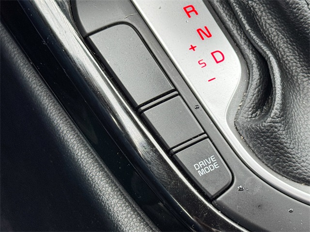 Vehicle image 42 of 49