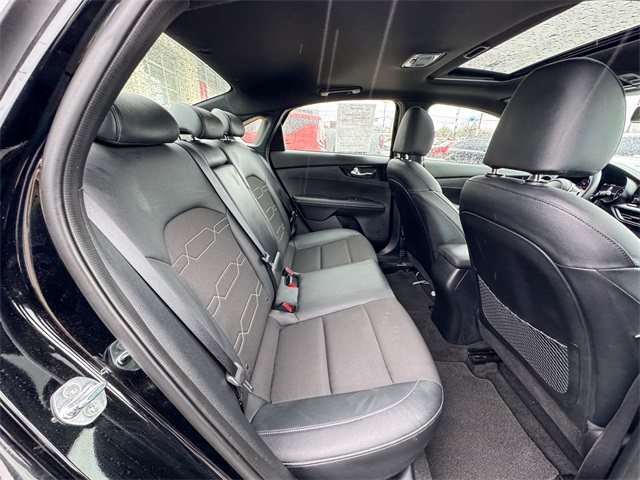 Vehicle image 20 of 49