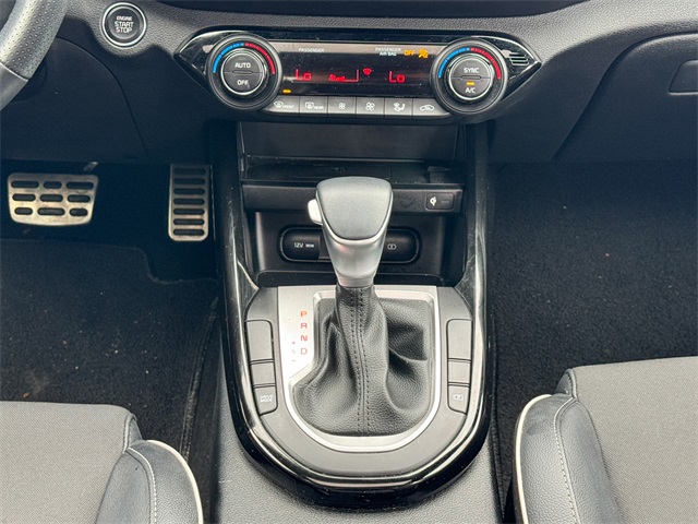 Vehicle image 27 of 49