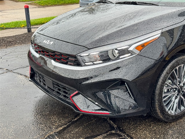 Vehicle image 12 of 49