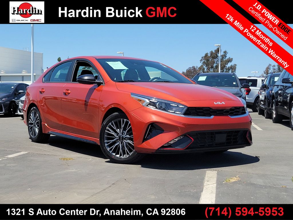 2024 Kia Forte GT-Line Image 2 of 30