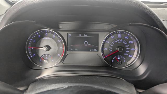 Vehicle image 14 of 34