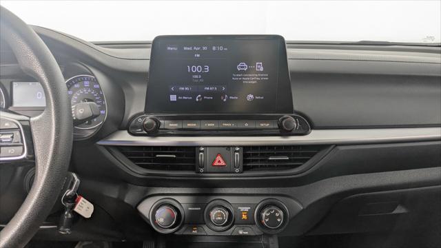 Vehicle image 15 of 34