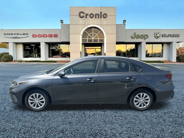 Vehicle image 8 of 30