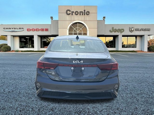 Vehicle image 6 of 30