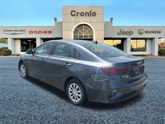 Vehicle image 7 of 30