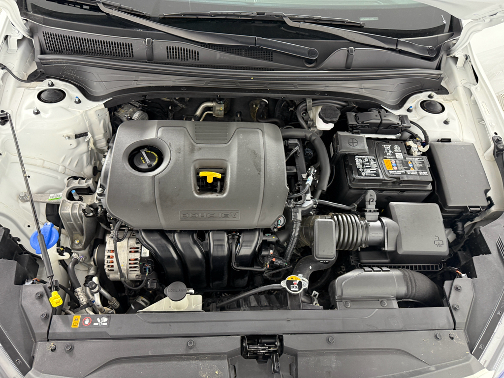 Vehicle image 22 of 24