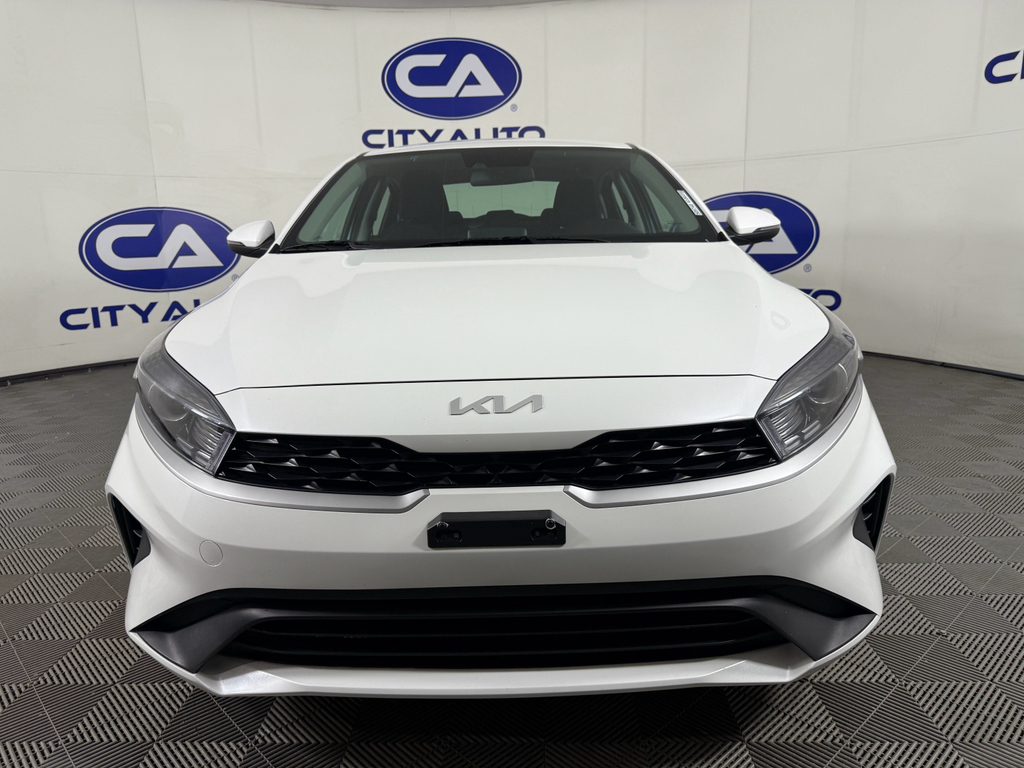 Vehicle image 2 of 24