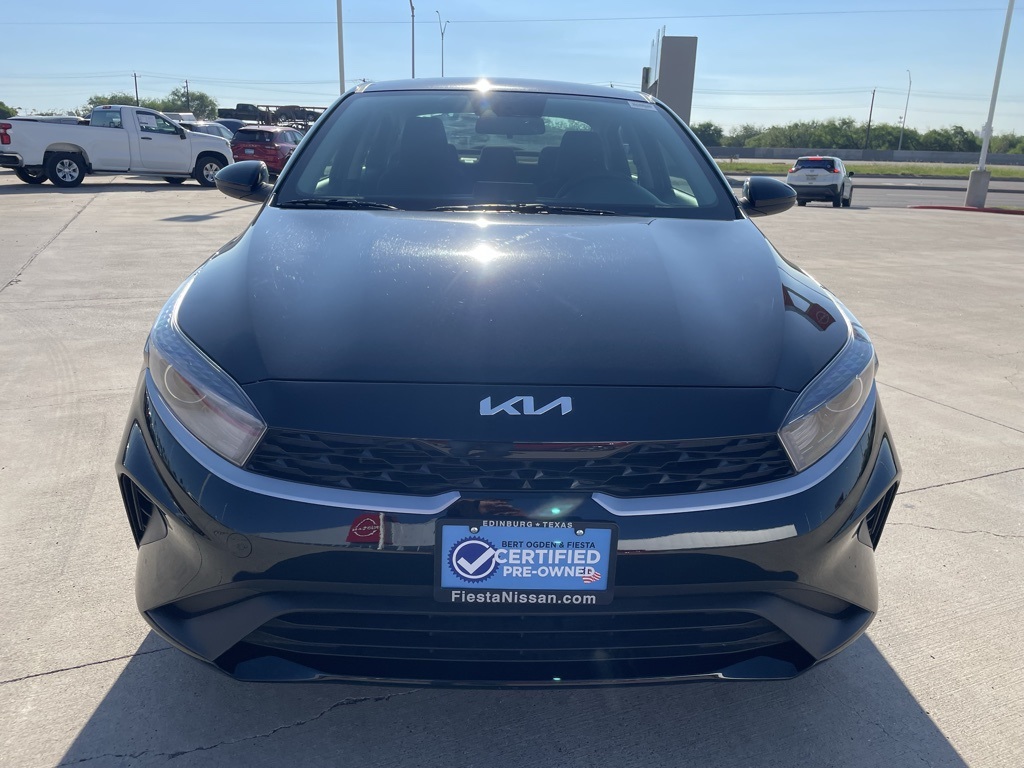 2024 Kia Forte LXS Image 2 of 20