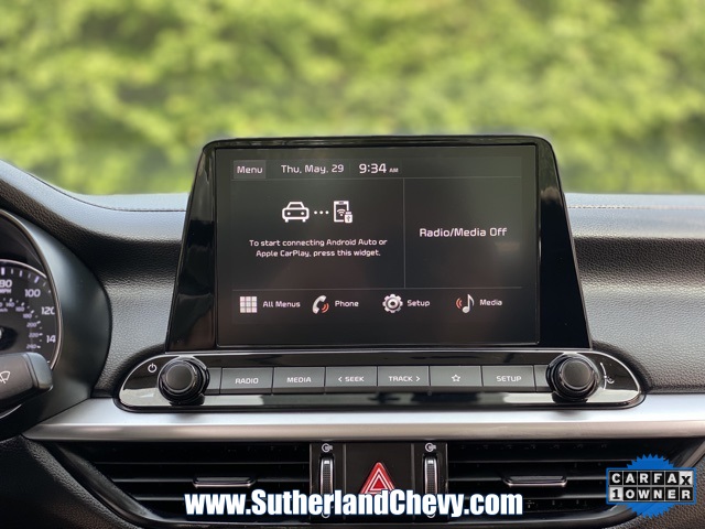 Vehicle image 24 of 40