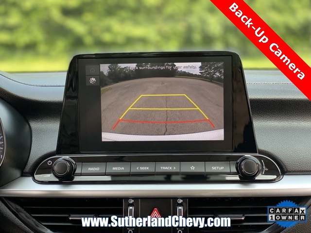 Vehicle image 27 of 40