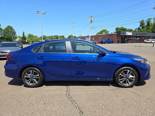 Vehicle image 4 of 30
