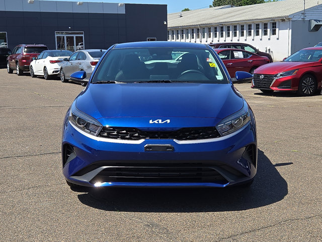 Vehicle image 2 of 30