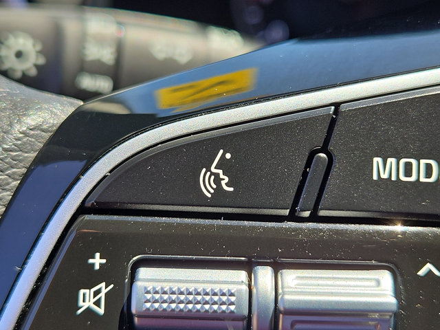 Vehicle image 14 of 30