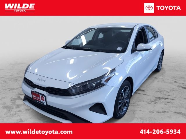 Vehicle image 2 of 35