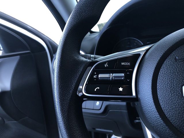 Vehicle image 27 of 35
