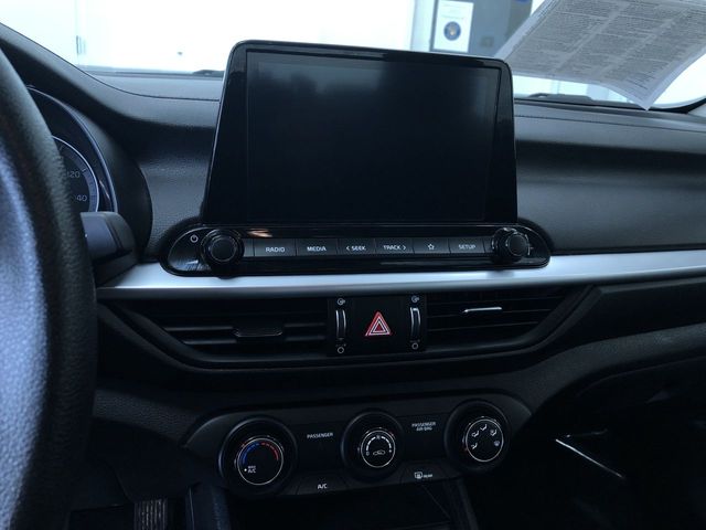 Vehicle image 29 of 35