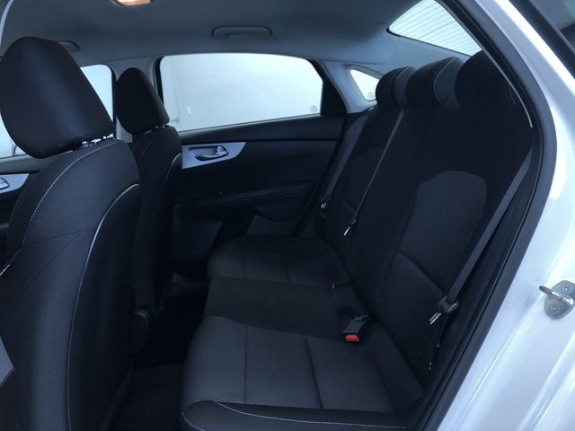 Vehicle image 22 of 35
