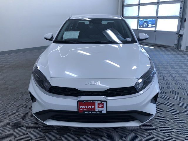 Vehicle image 4 of 35