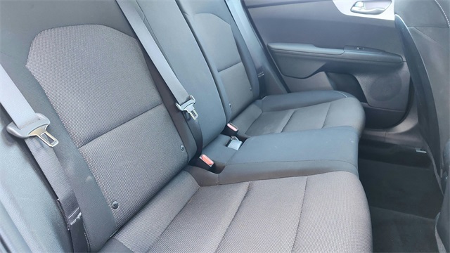 2024 Kia Forte LXS Image 13 of 34