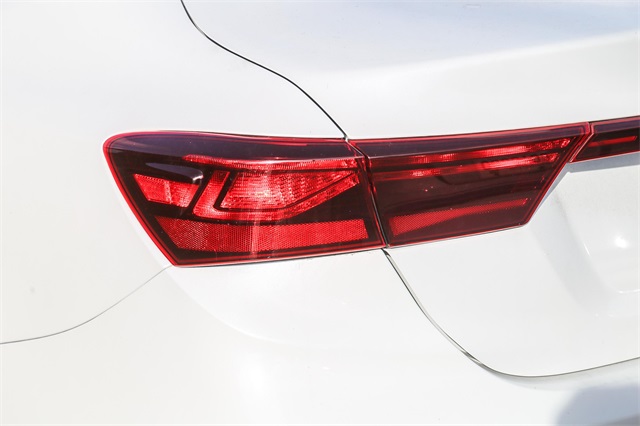 2024 Kia Forte LXS Image 11 of 12