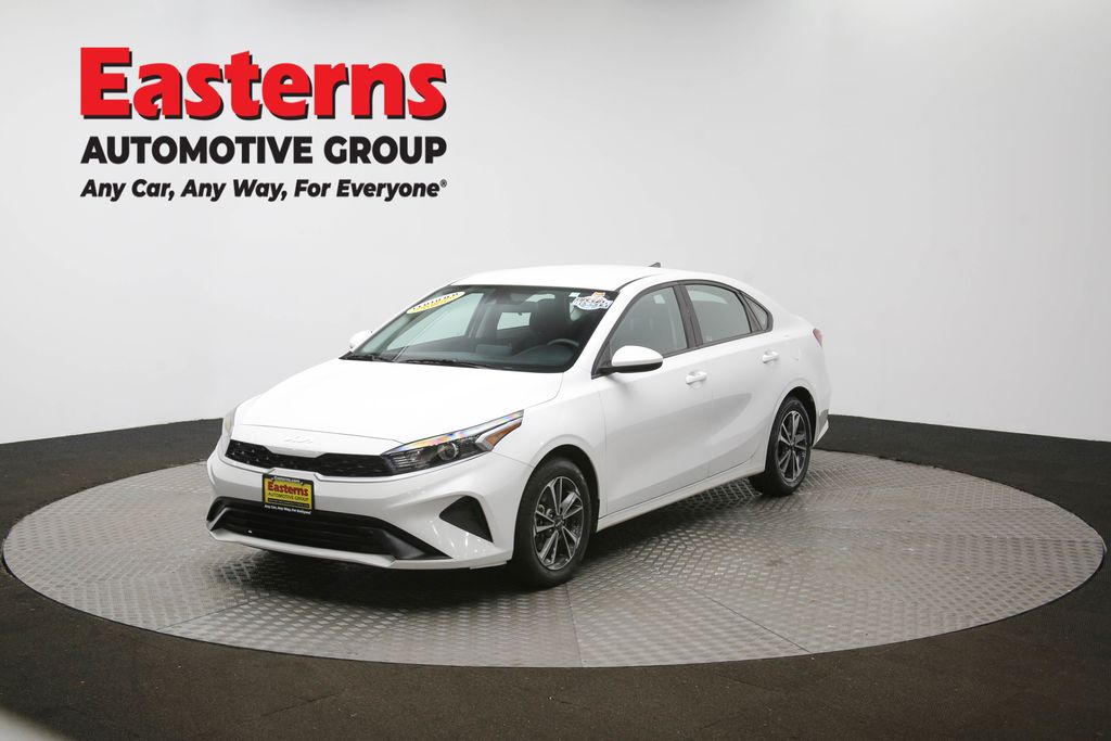 2024 Kia Forte LXS Image 1 of 63