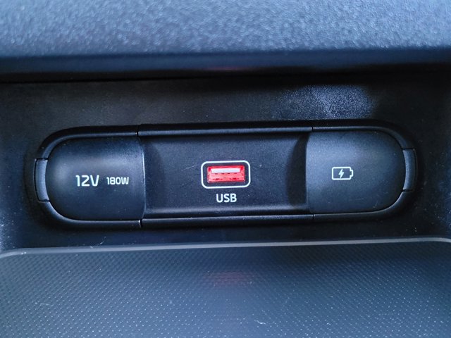 Vehicle image 20 of 27