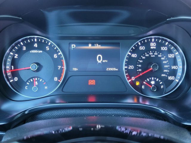 Vehicle image 23 of 27