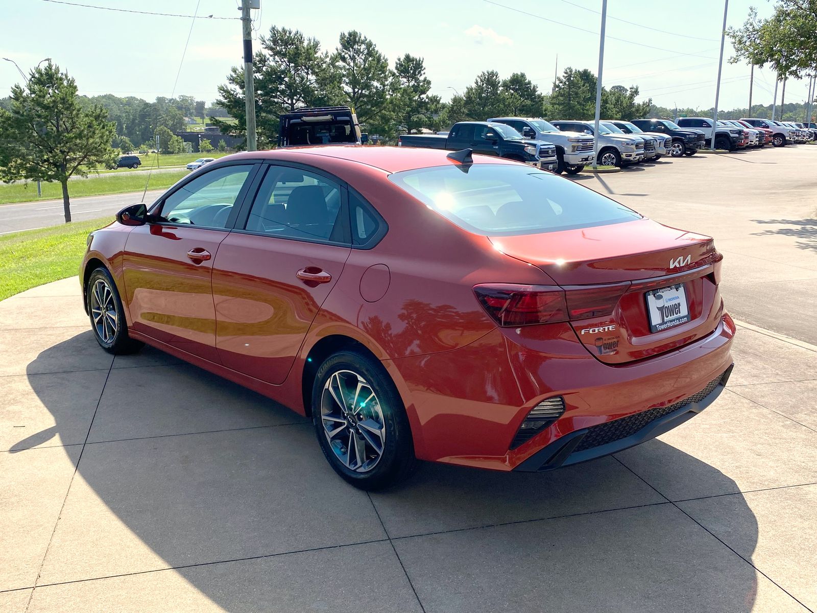 Vehicle image 7 of 30