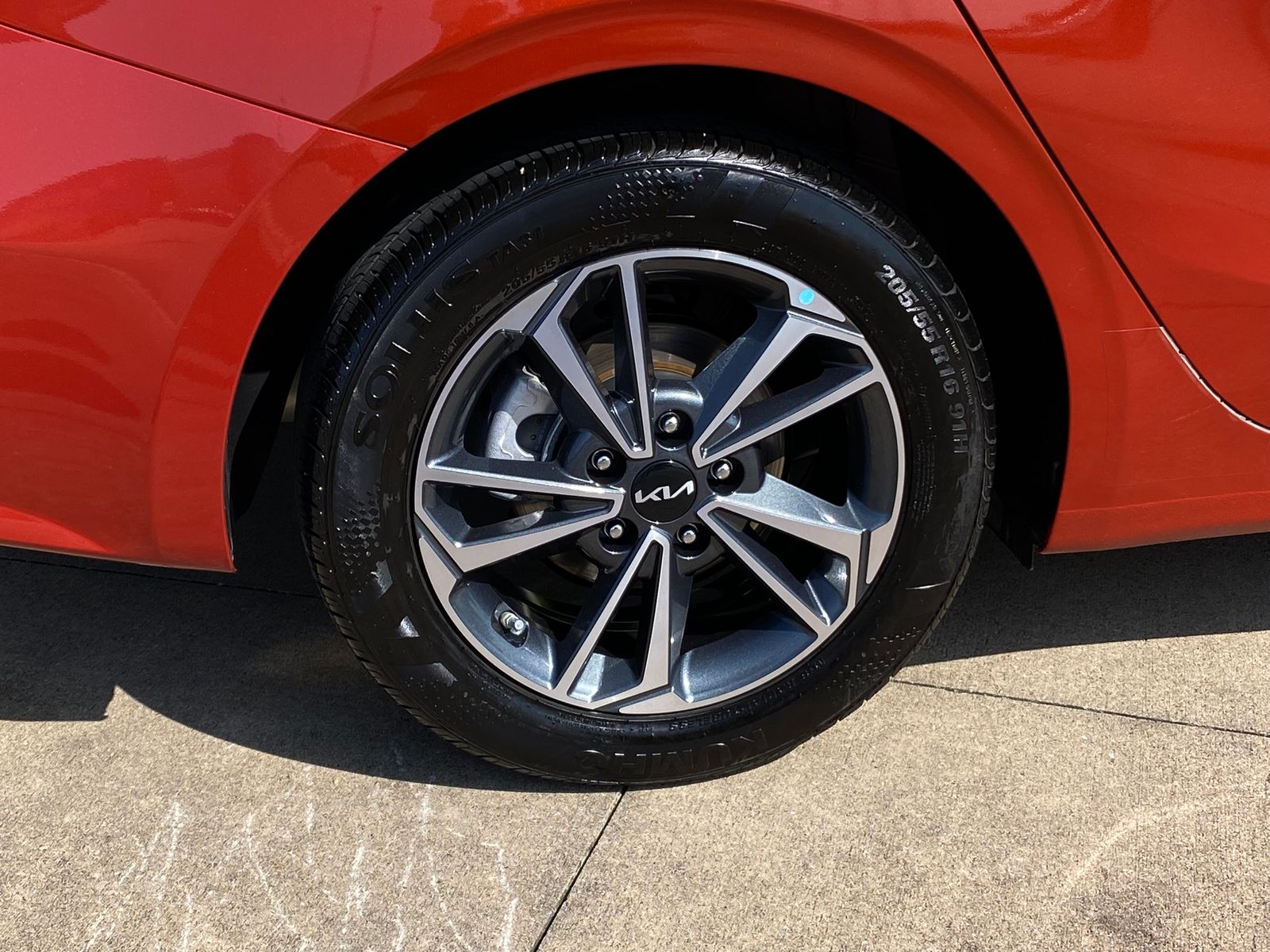 Vehicle image 8 of 30