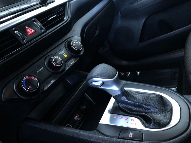 Vehicle image 34 of 37