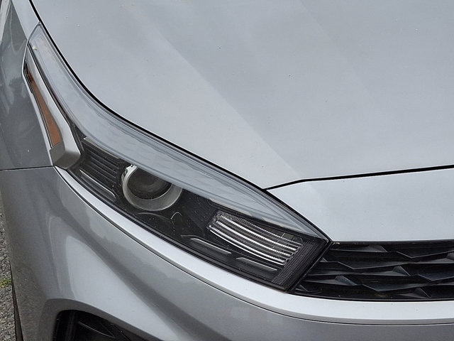 Vehicle image 9 of 30