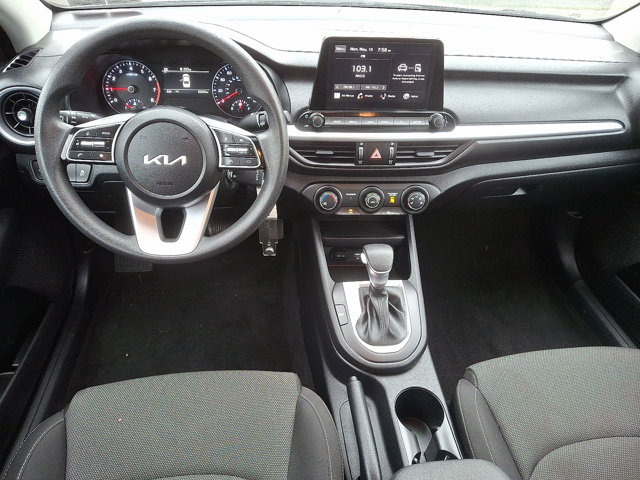 Vehicle image 11 of 30