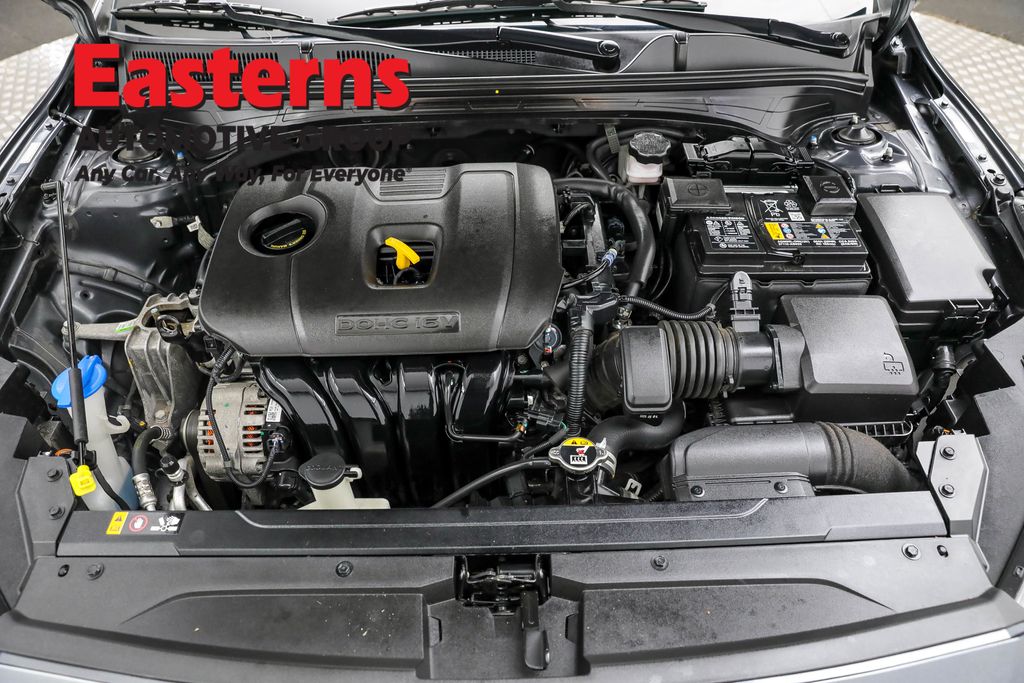 2024 Kia Forte LXS Image 36 of 63