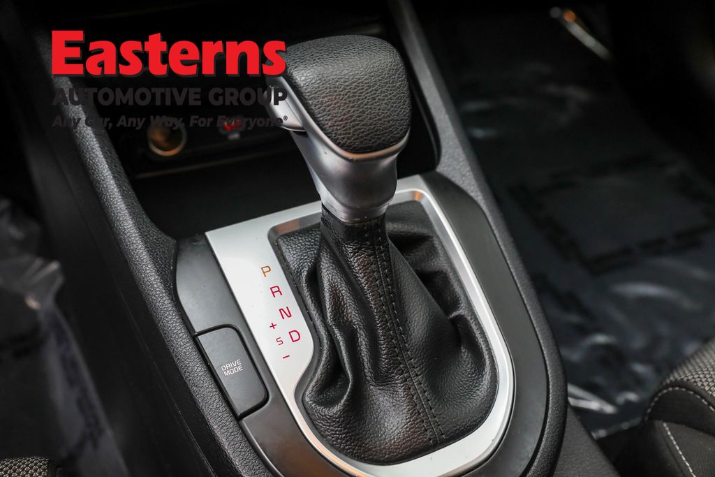 2024 Kia Forte LXS Image 51 of 63