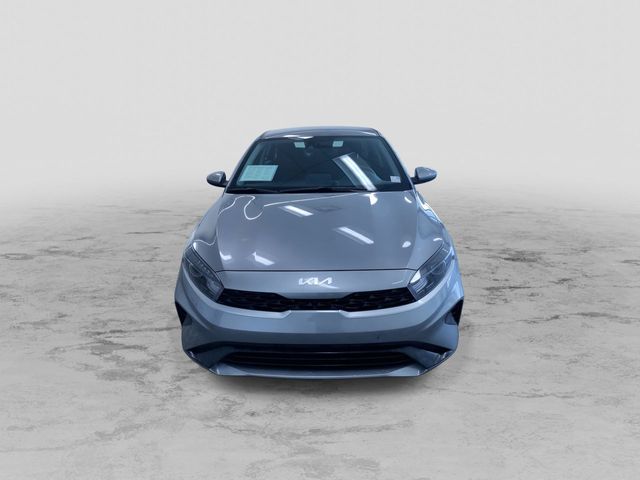 Vehicle image 3 of 38