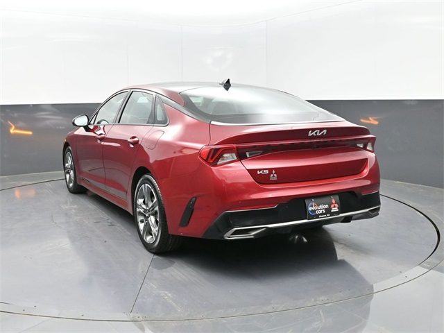 Vehicle image 10 of 26