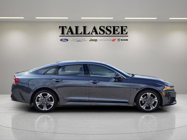 Vehicle image 4 of 34