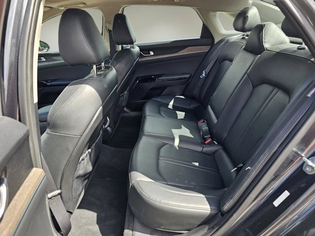 Vehicle image 12 of 34