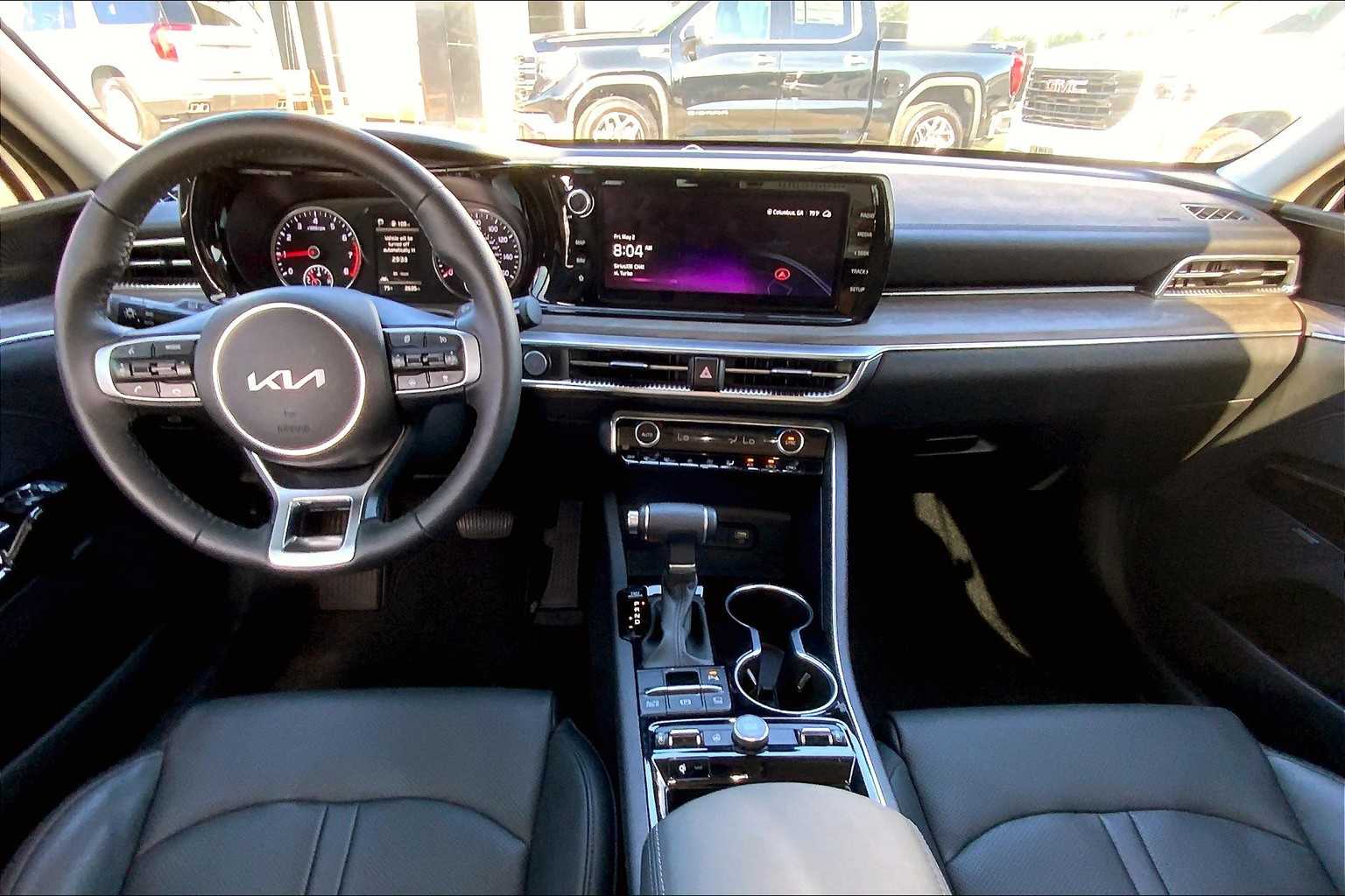 Vehicle image 15 of 31