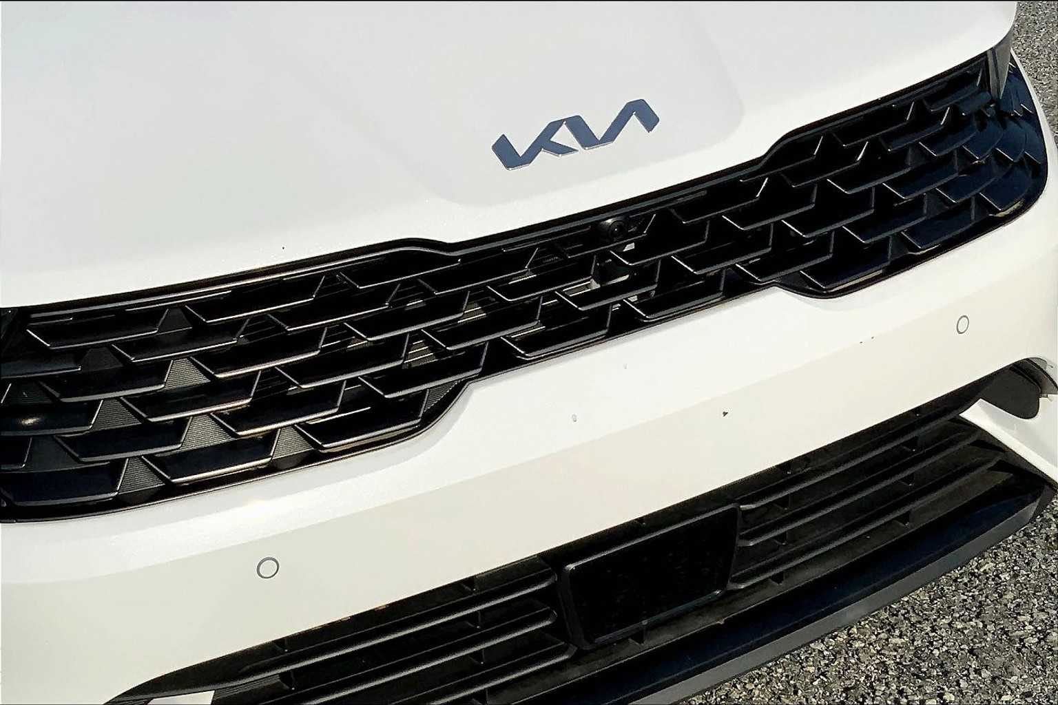 Vehicle image 29 of 31