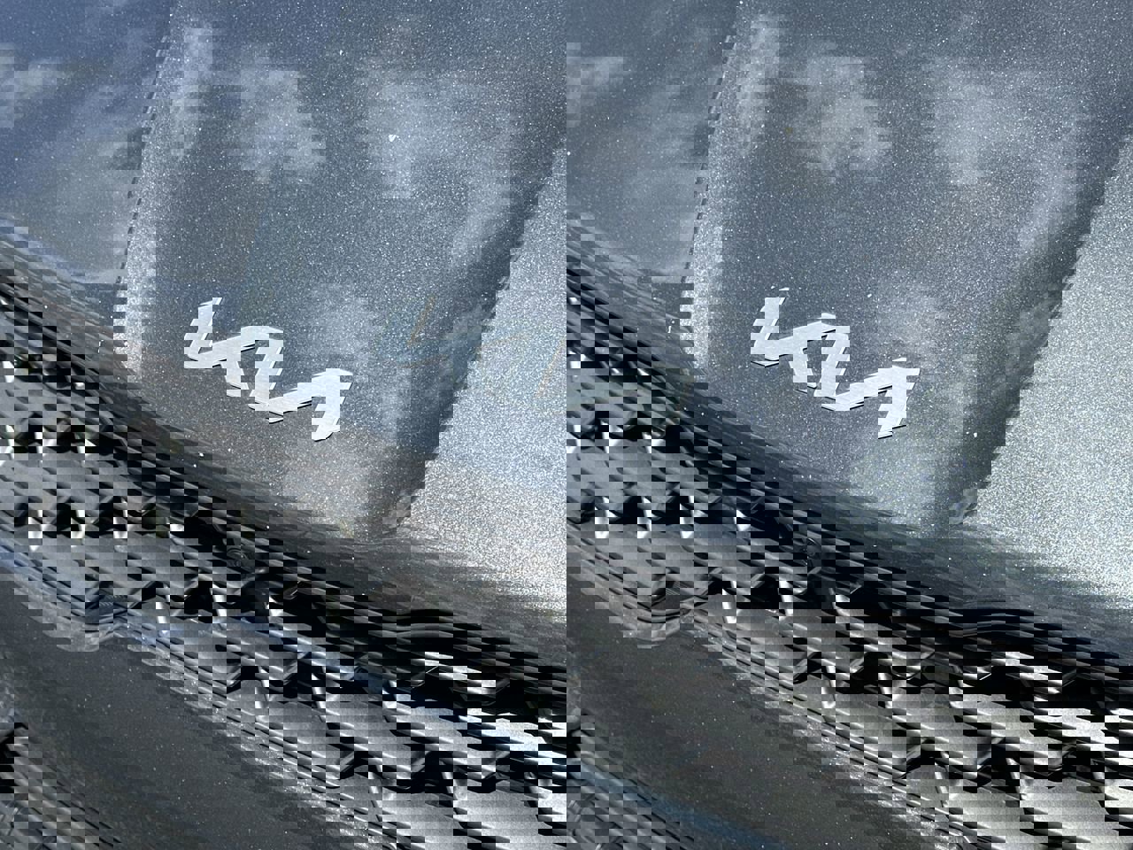 Vehicle image 33 of 35
