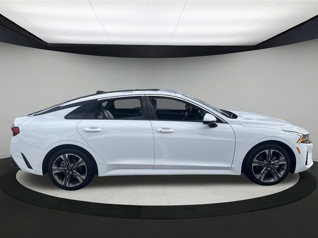 2024 Kia K5 EX Image 4 of 34