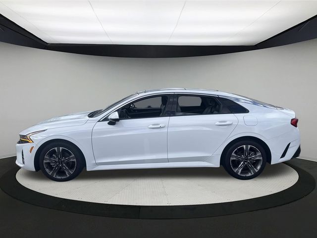 2024 Kia K5 EX Image 7 of 34