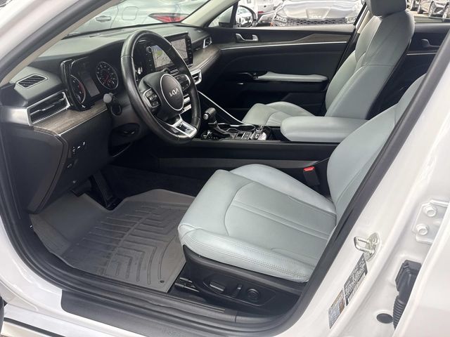 2024 Kia K5 EX Image 14 of 34