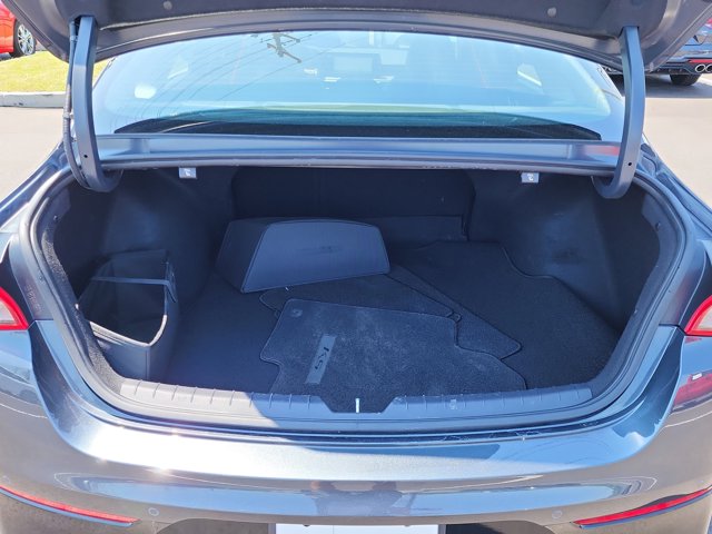 Vehicle image 13 of 27