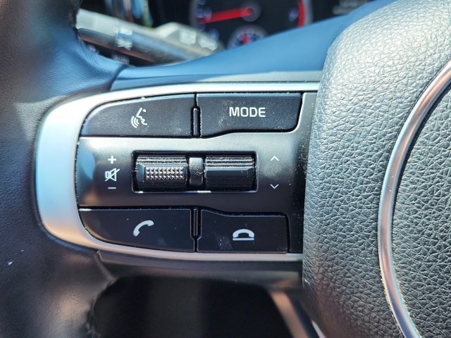 Vehicle image 19 of 27