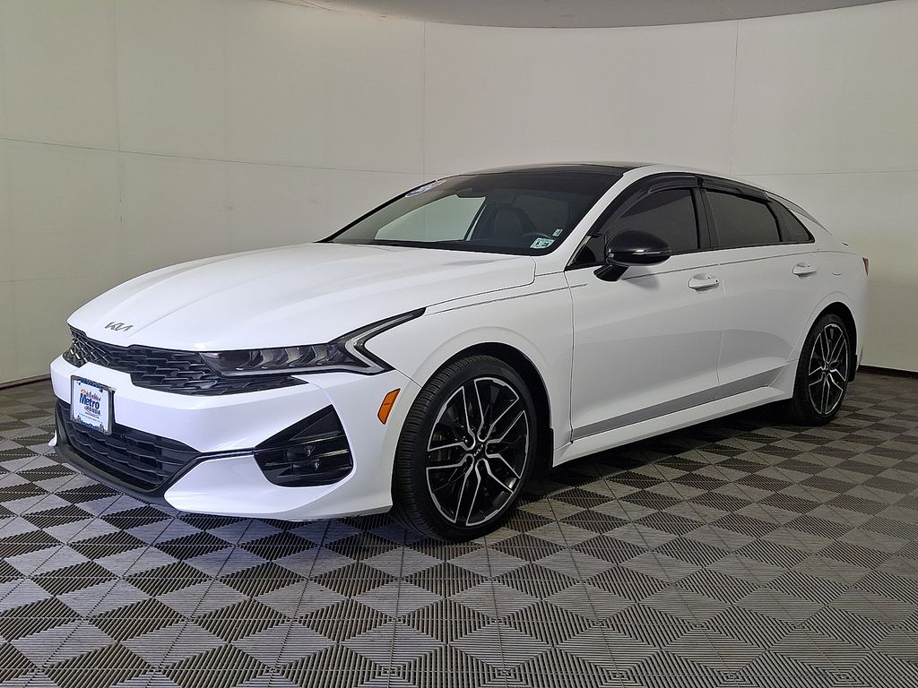 2024 Kia K5 GT Image 1 of 31