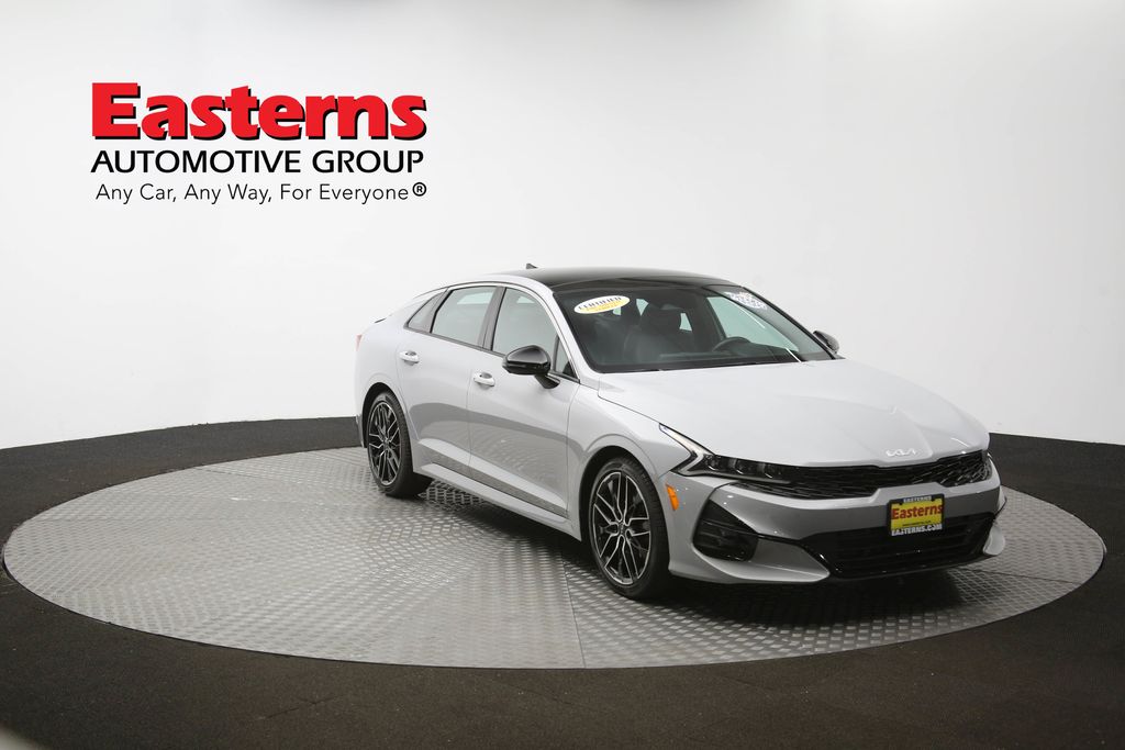 Vehicle image 24 of 65