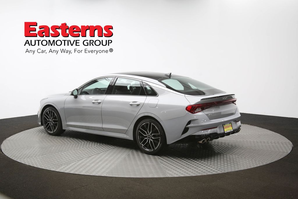 Vehicle image 35 of 65